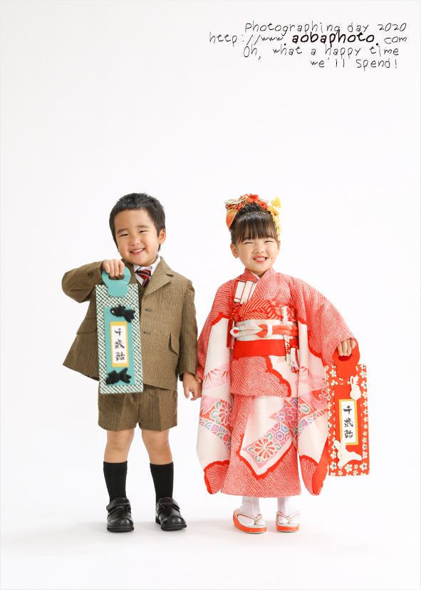 福井越前市写真スタジオの双子の七五三写真