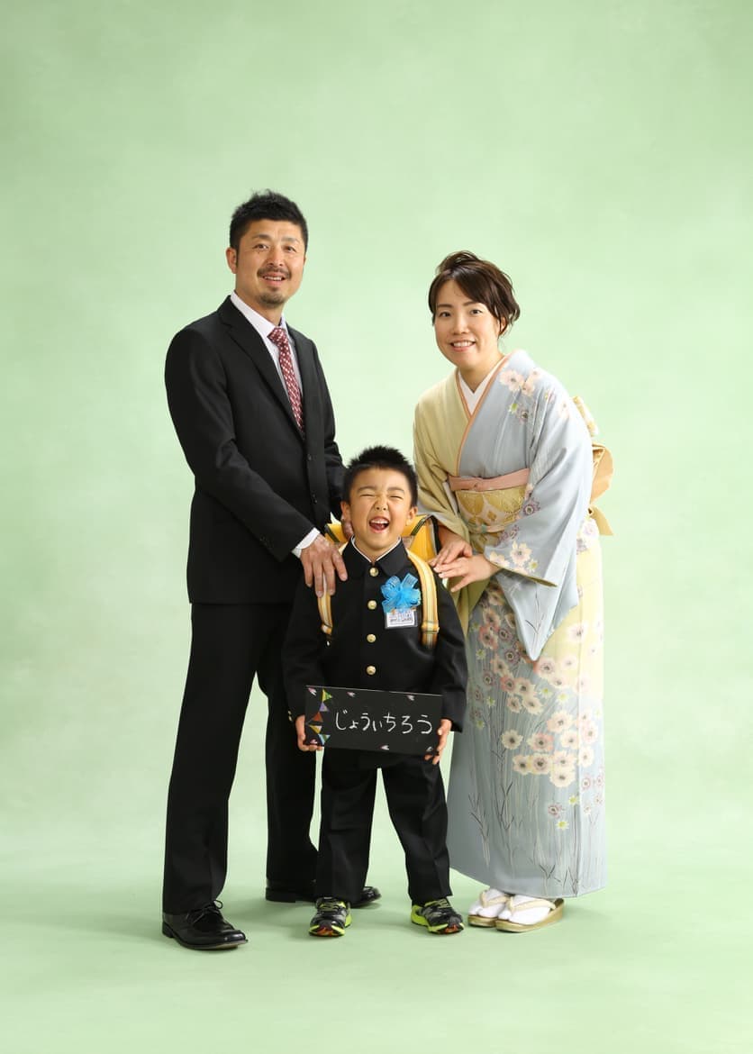 越前市の小学校に入学する男の子