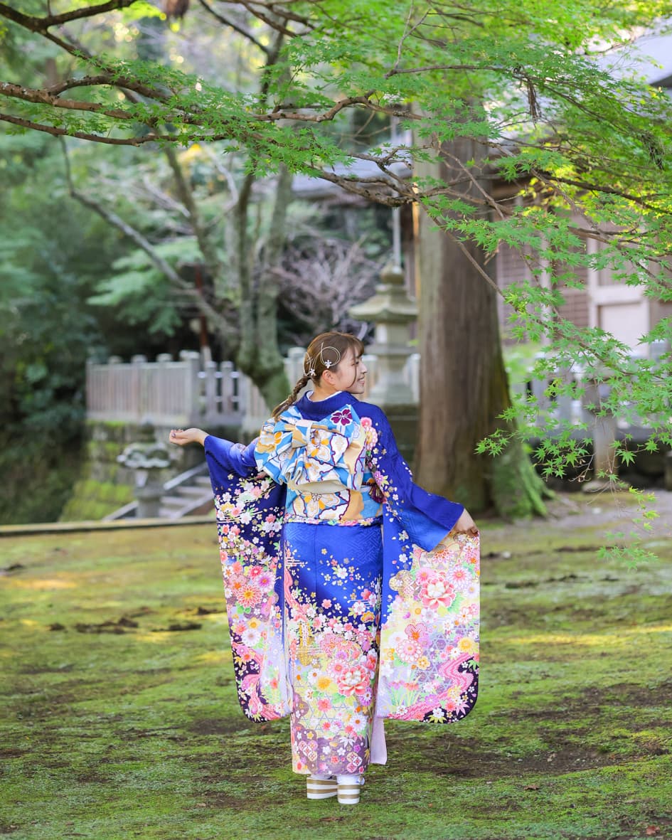 福井で撮った振袖のロケーションフォト