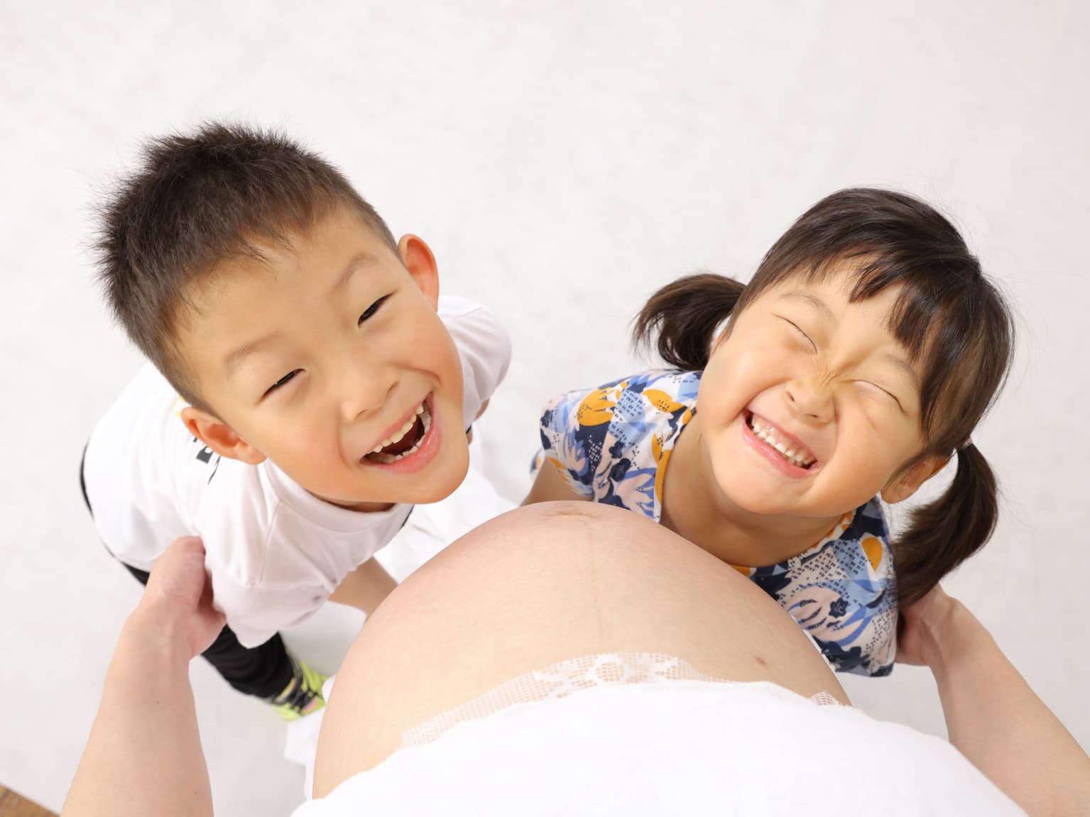 福井越前市のアオバフォトのスタジオで撮ったマタニティフォト